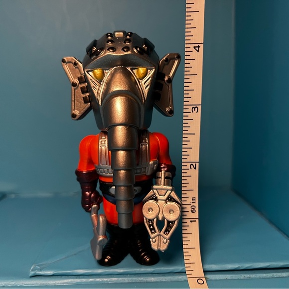 Funko Soda - Masters of the Universe - Snout Spout Metallic Chase - Picture 7 of 12